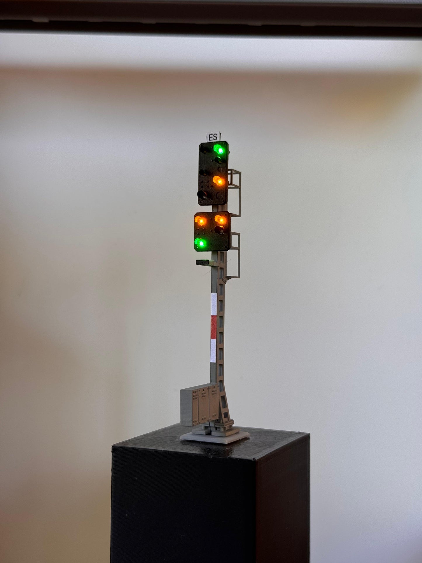 ÖBB 1980 Haupt-/Vorsignal (Frei mit 40 und 60 km/h)